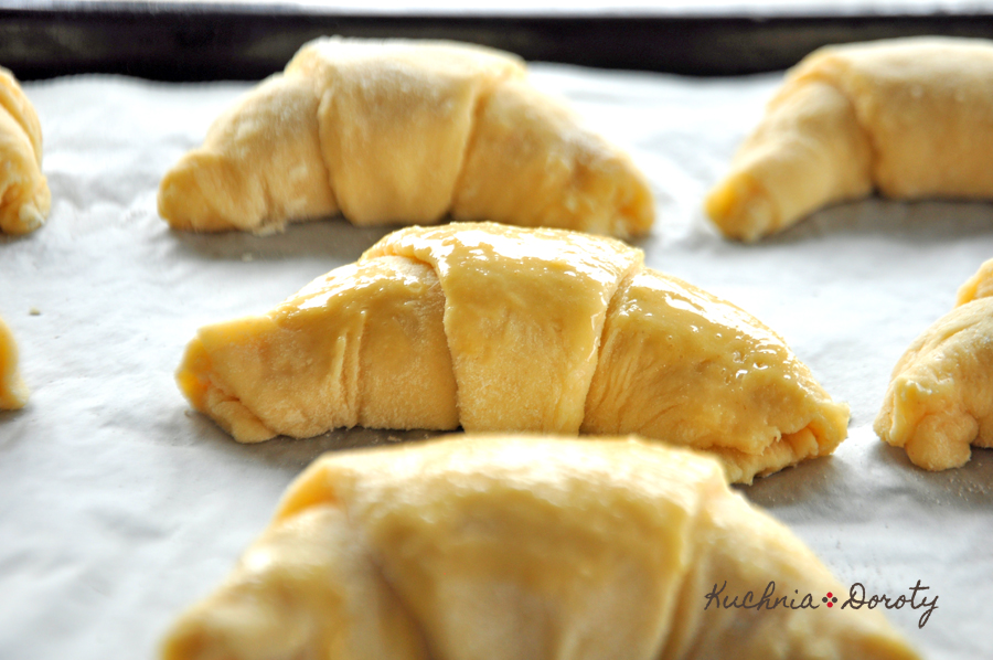 Rogaliki Drożdżowe 