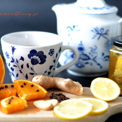 Herbata Zimowa z Owocami i Miodem