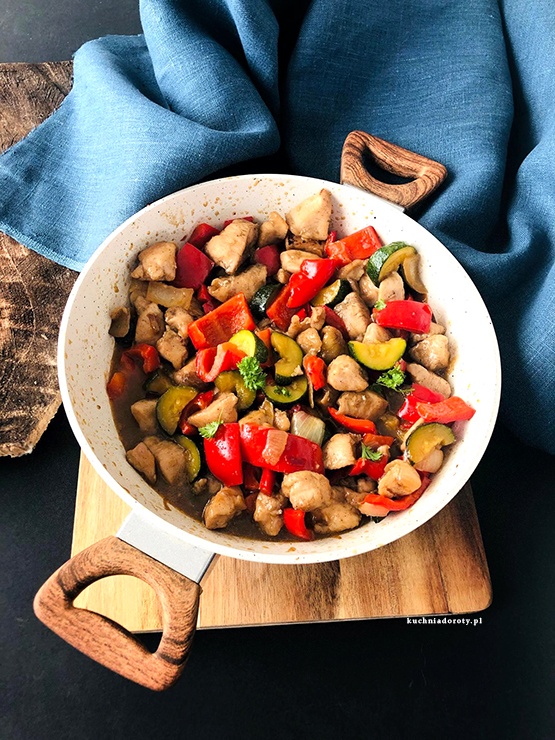 Kurczak z Warzywami po Chińsku